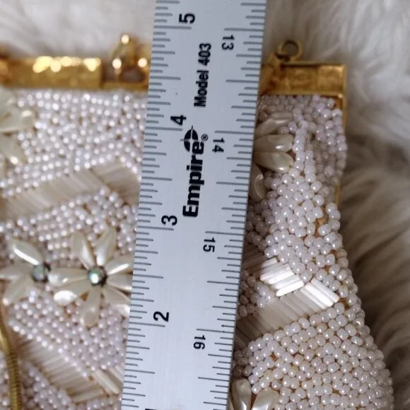 Vintage White Beaded Floral Evening Purse Gold Frame Handheld Clutch - Picture 11 of 11